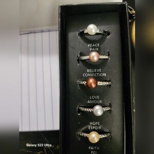 5 piece simulated pearl stackable ring set every ring is a little different